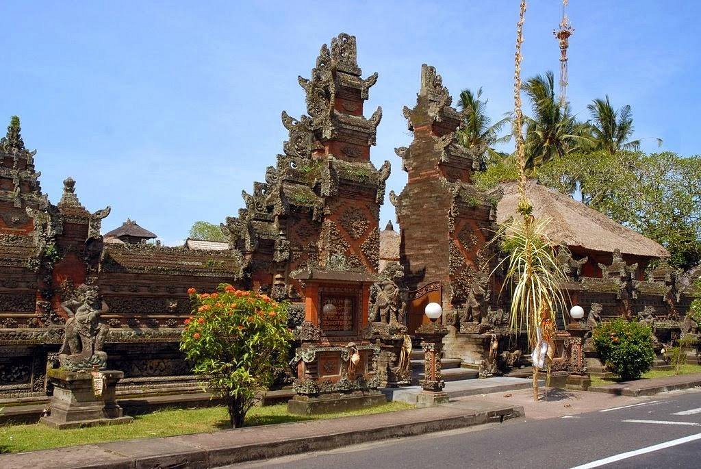 Traditional Balinese cultural experience in Gianyar